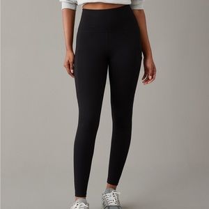 American eagle The everything pocket leggings